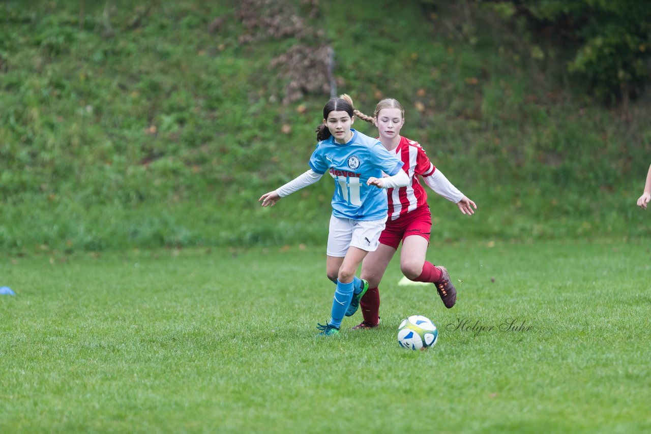 Bild 80 - wBJ TuS Tensfeld - SV Fortuna St. Juergen